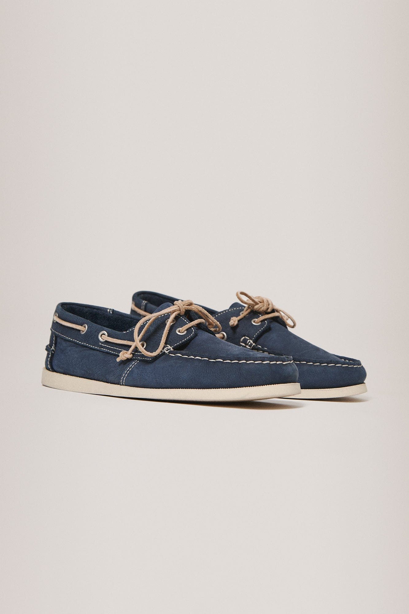 The Nautico Shoe Azul