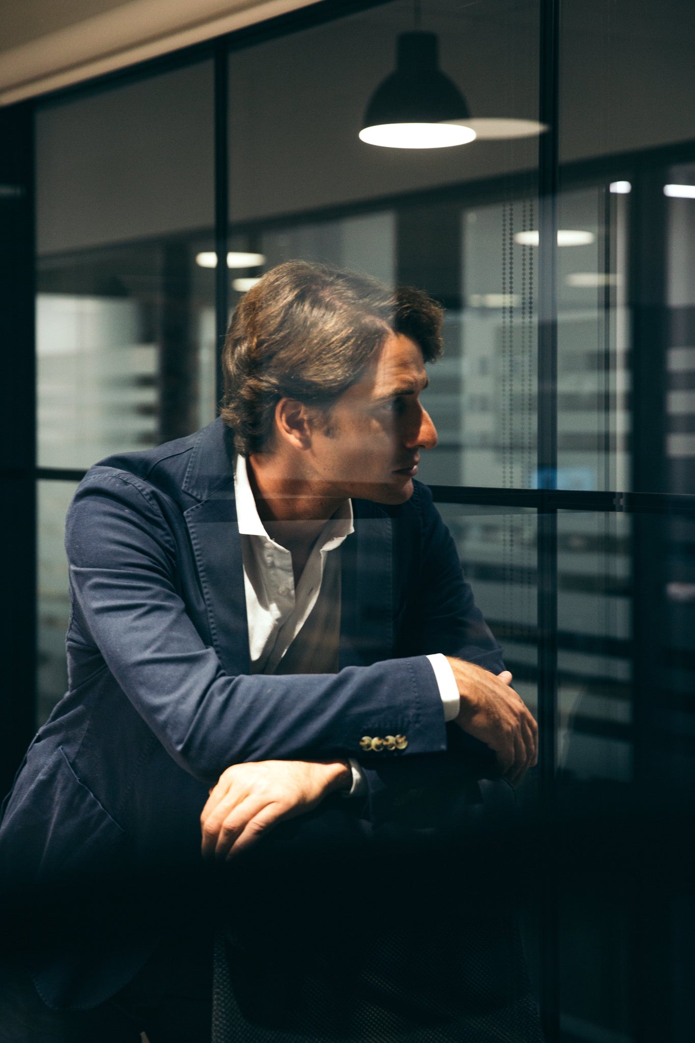 The Gabardina Azul Marino