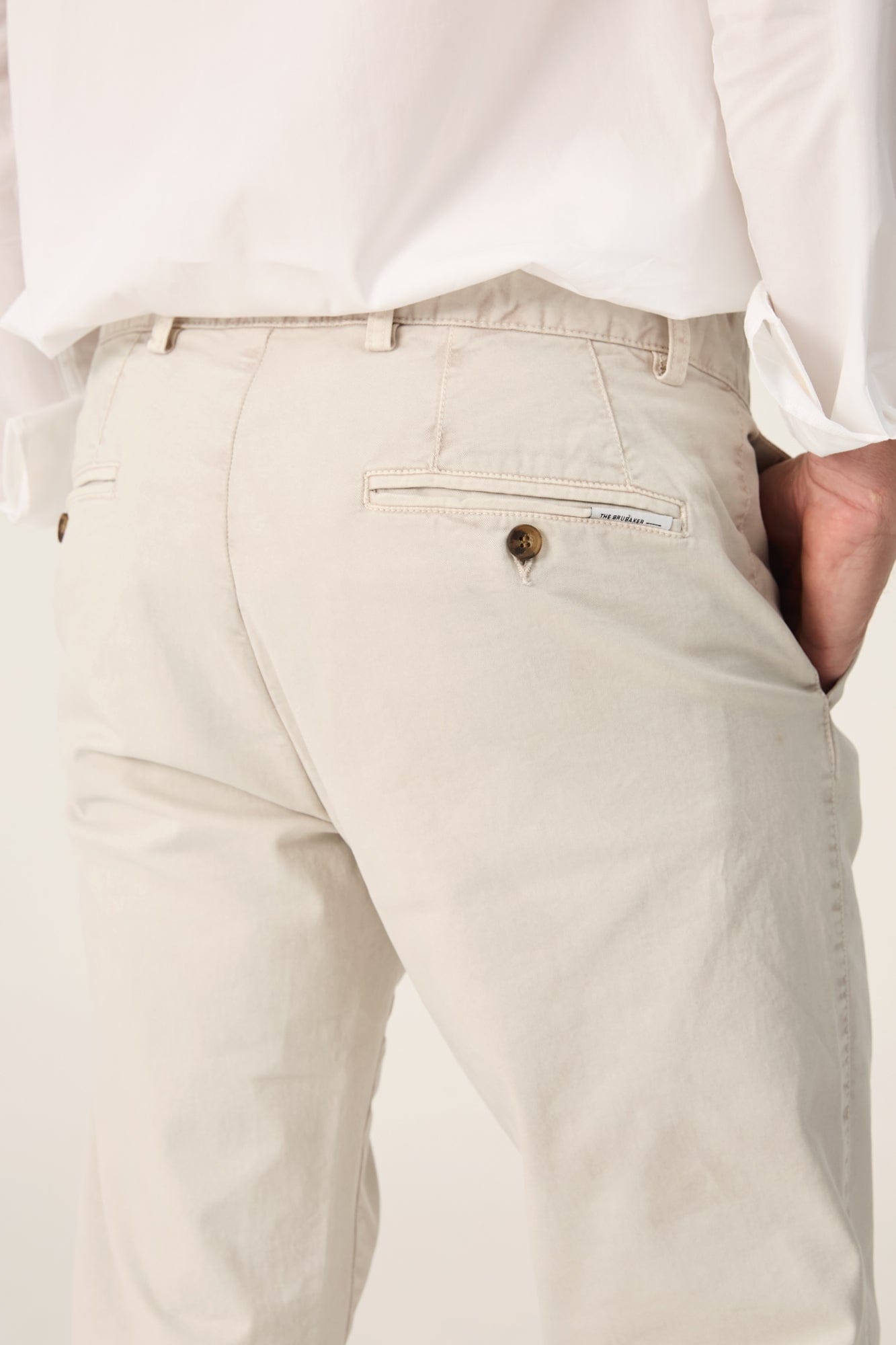 The Chino Pinza Crudo