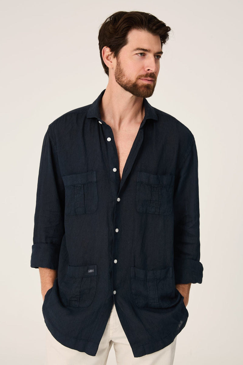 The Guayabera Azul Marino-zoom-