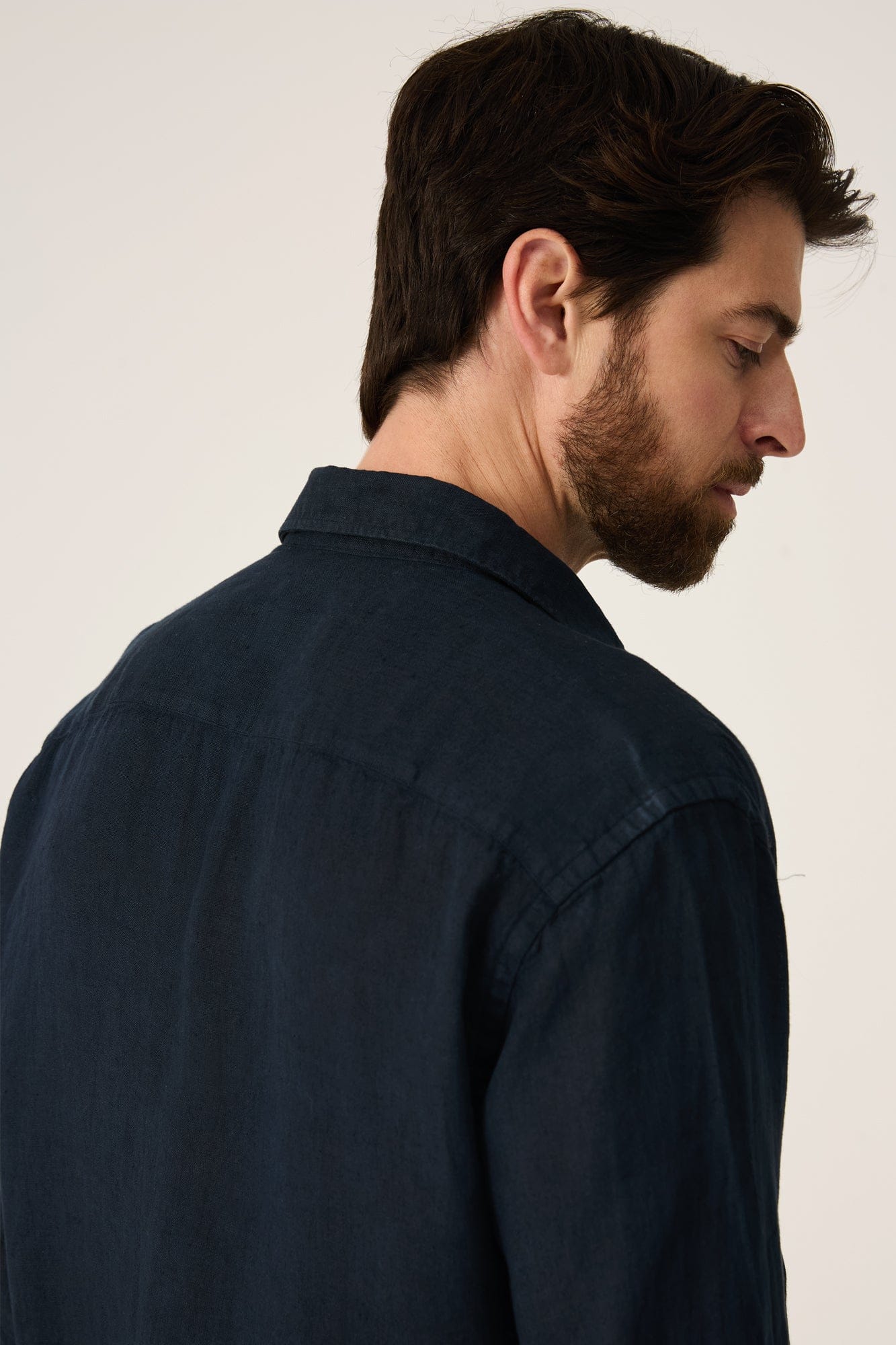 The Guayabera Azul Marino-4