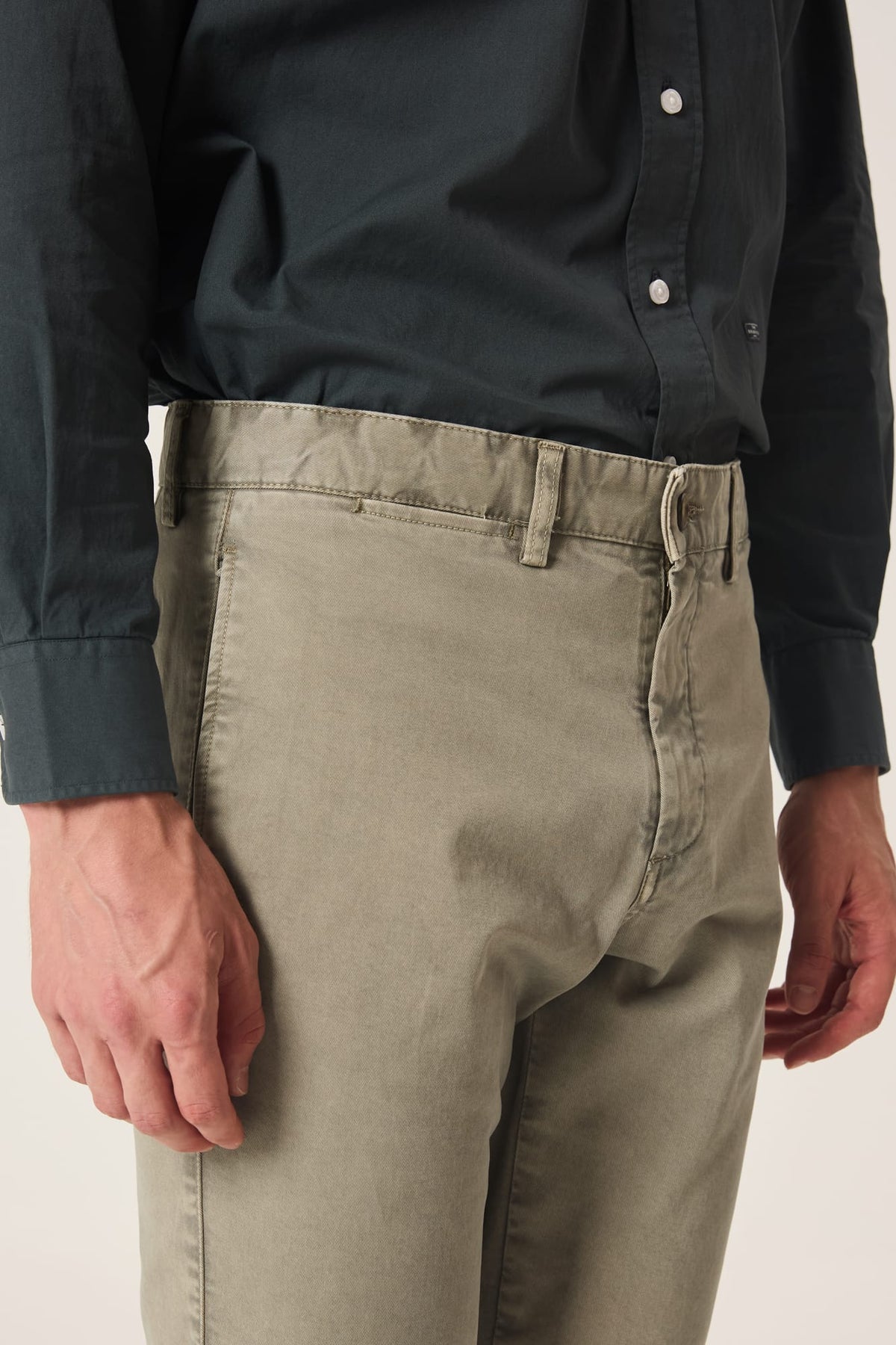 The Chino Marrón Castañeda-zoom-3