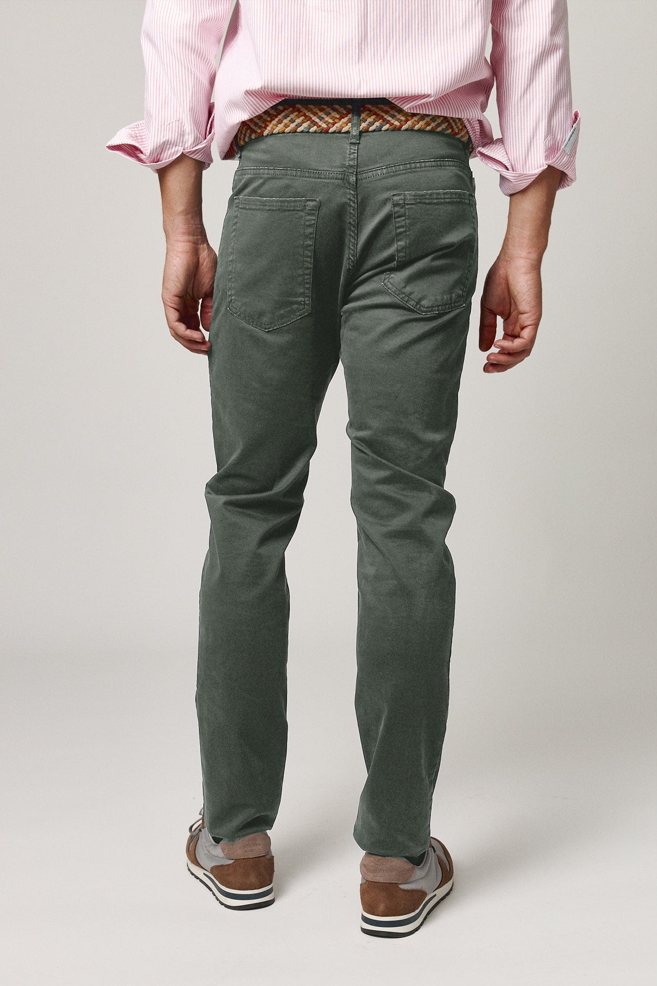 The 5 Pocket Verde Acebedo