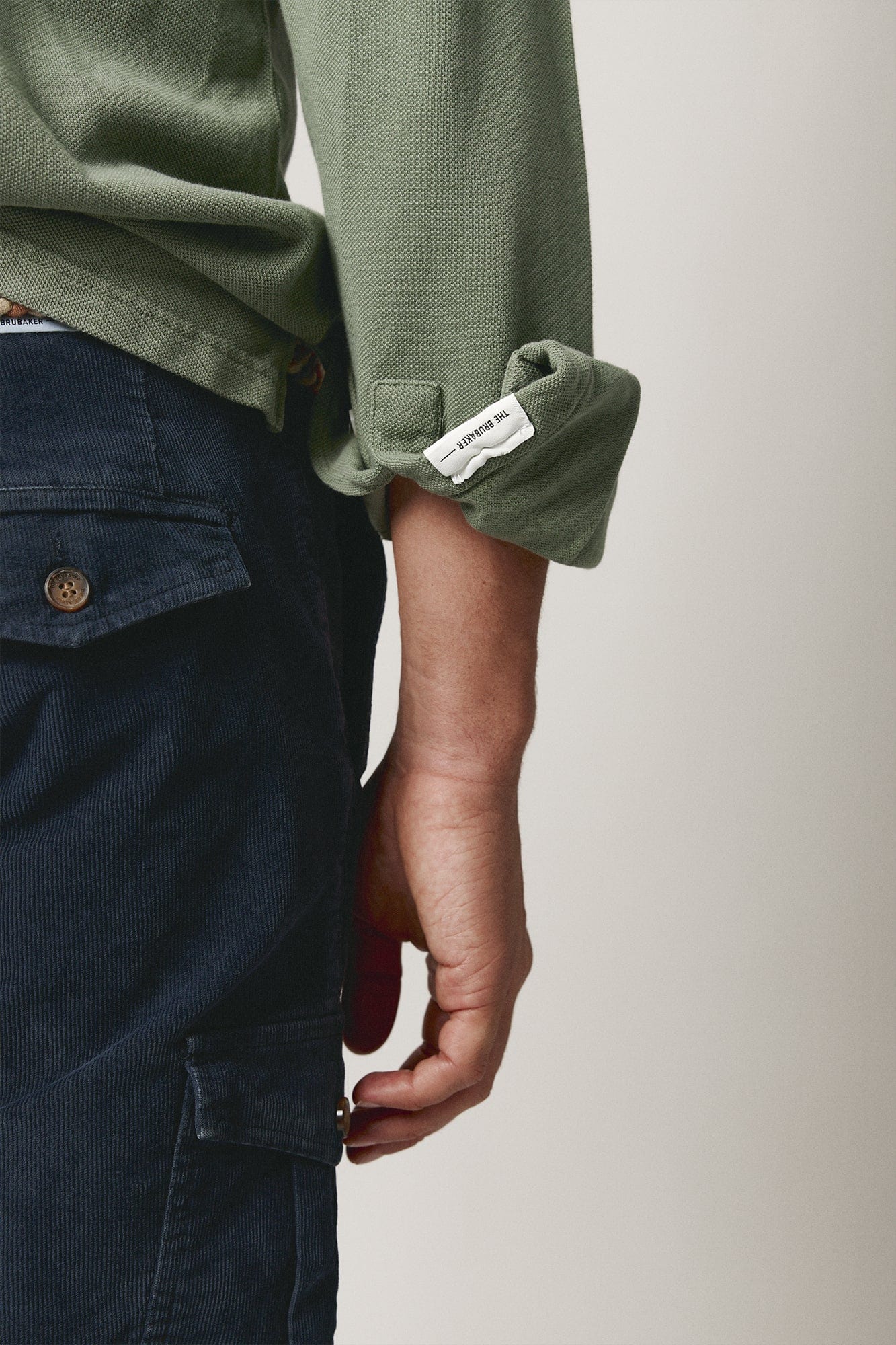 The Cotton Polera Verde Khaki-3