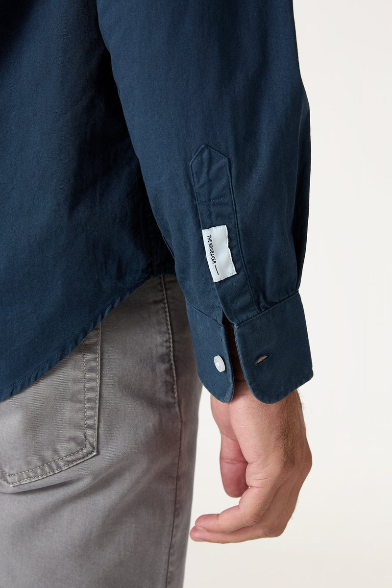 The Sarga Azul Marino-zoom-