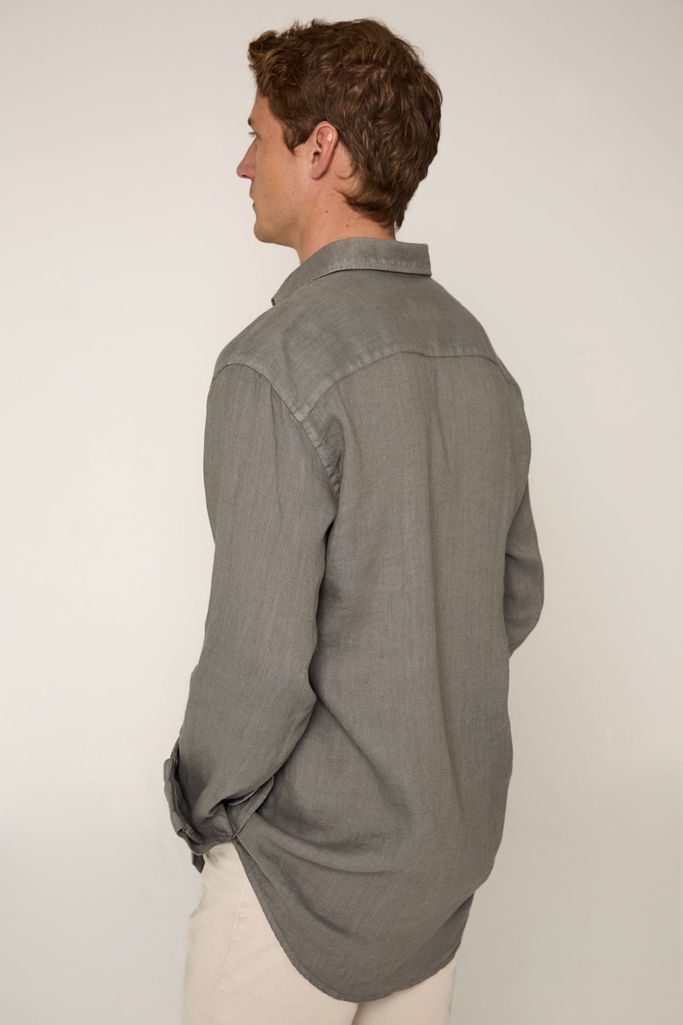 The Lino Camisa Gris Buitrago-zoom-2