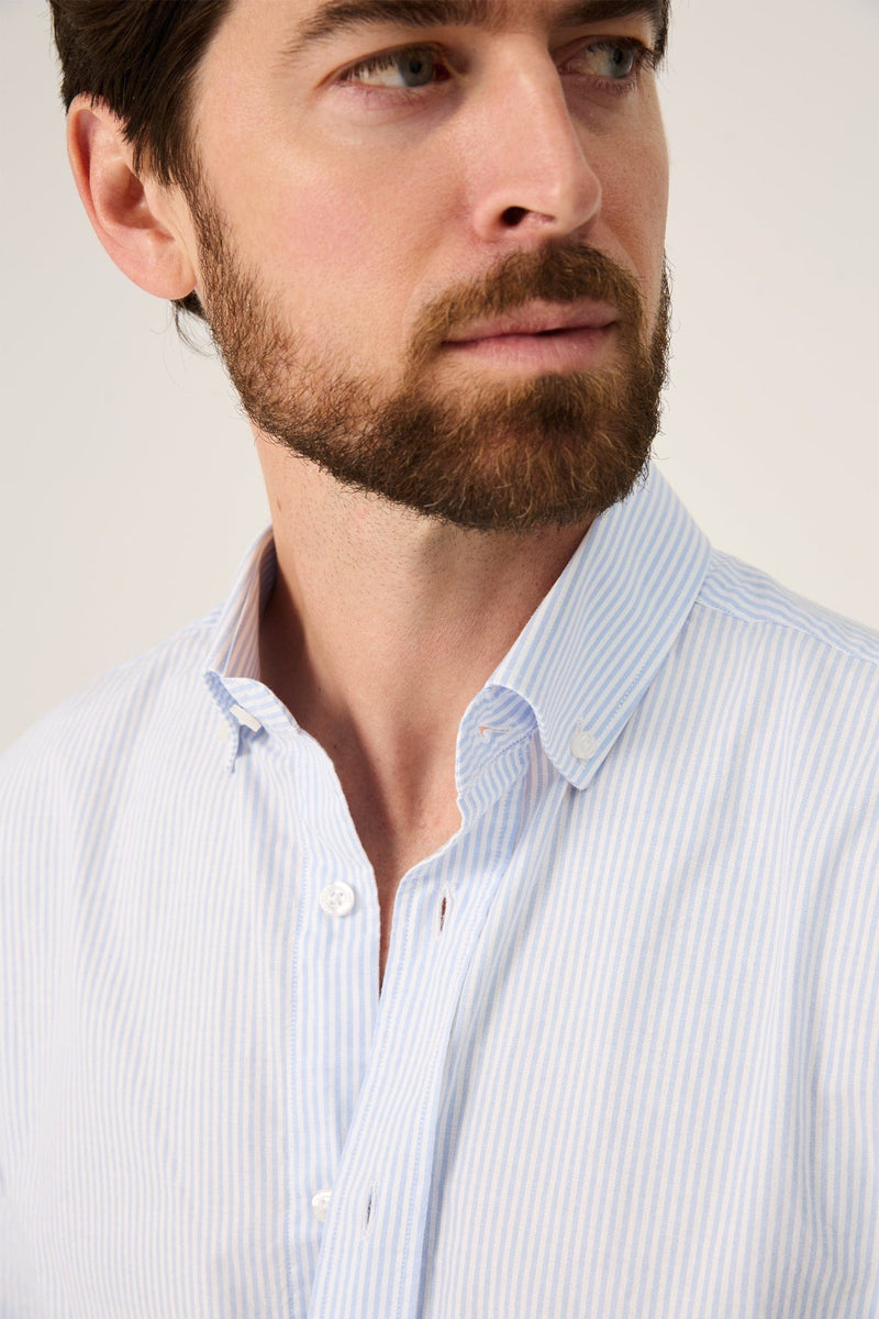 The Oxford Raya Azul Claro Button Down-zoom-