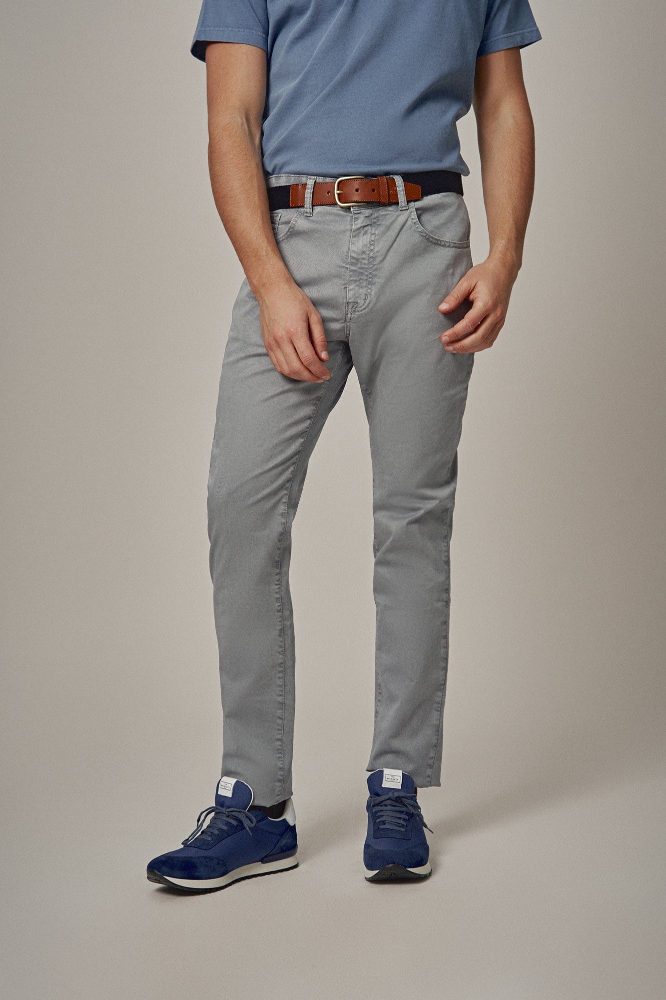 The 5 Pocket Gris Huesca-zoom-1