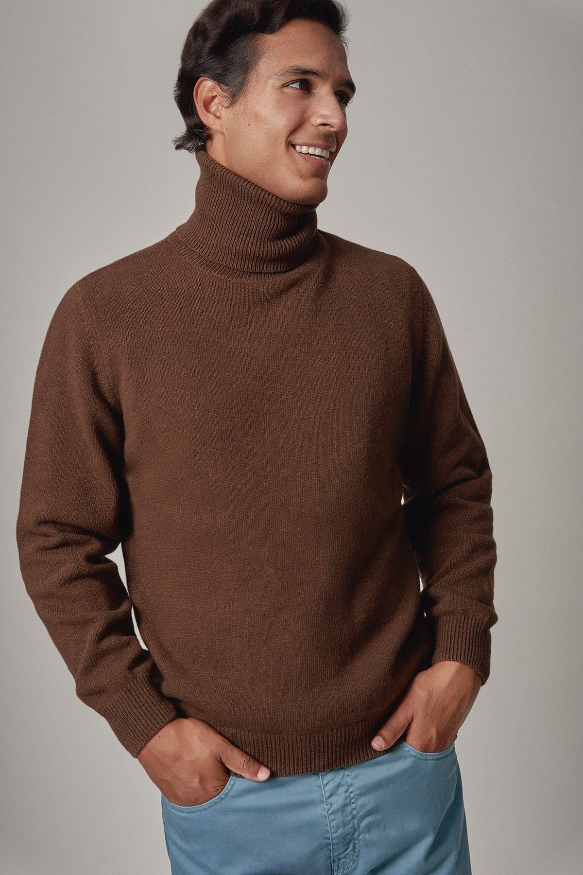 The Lambswool Cisne Marrón Cofete-1