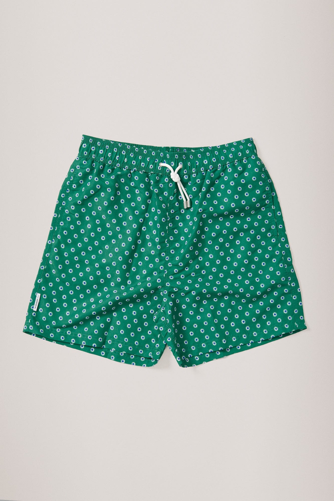 The Swim Flor Blanca Fondo Verde-zoom-1
